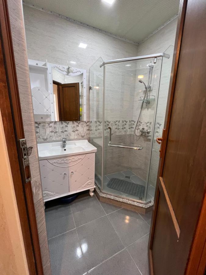 Seaview Apartment Batumi Exterior foto